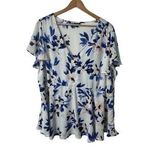 Torrid Floral Short Sleeve Top Size 2